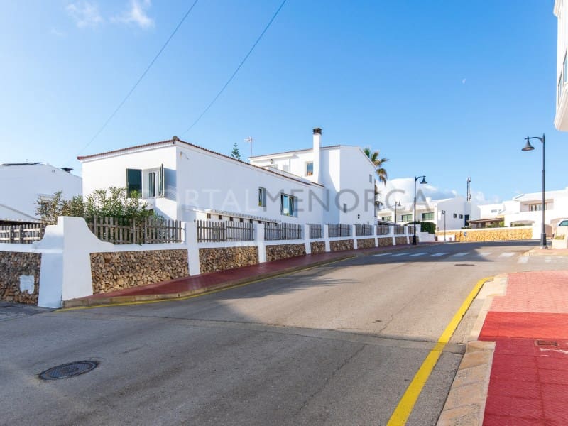 4 soveværelse Villa til salg i Fornells med garage - € 1.125.000 (Ref: 9500456)