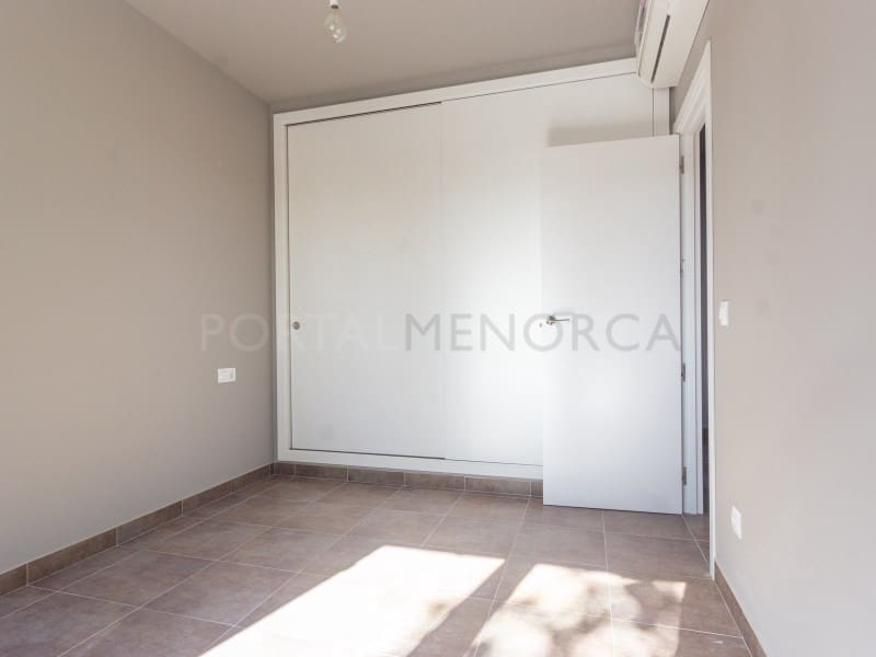 4 bedroom Villa for sale in Mahon / Mao with garage - € 595,000 (Ref: 9500463)