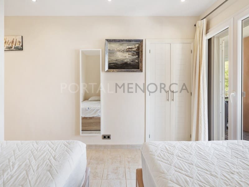 3 soveværelse Villa til salg i Cala Llonga med swimmingpool - € 2.300.000 (Ref: 9500471)