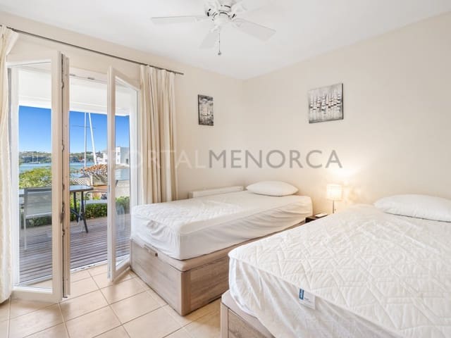 3 soveværelse Villa til salg i Cala Llonga, Mahón / Maó med swimmingpool - € 2.300.000 (Ref: 9500471)