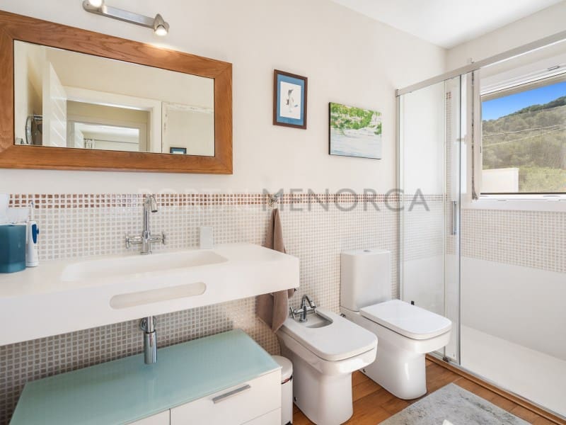 3 soveværelse Villa til salg i Cala Llonga med swimmingpool - € 2.300.000 (Ref: 9500471)