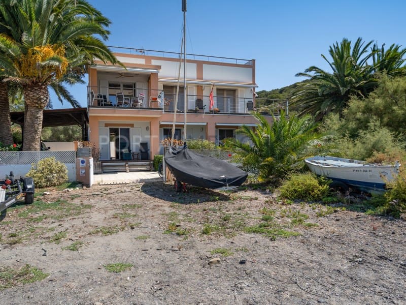 3 soveværelse Villa til salg i Cala Llonga med swimmingpool - € 2.300.000 (Ref: 9500471)