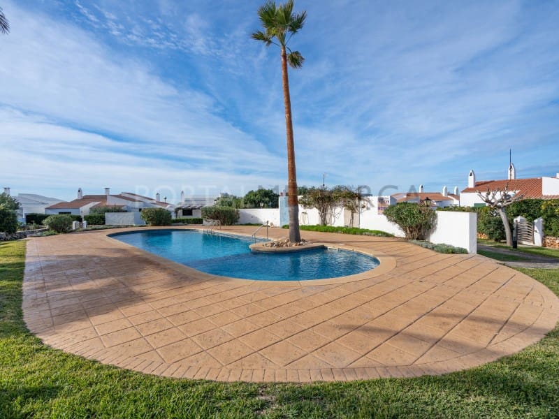3 bedroom Villa for sale in Cala'n Bosch with pool garage - € 590,000 (Ref: 9500477)