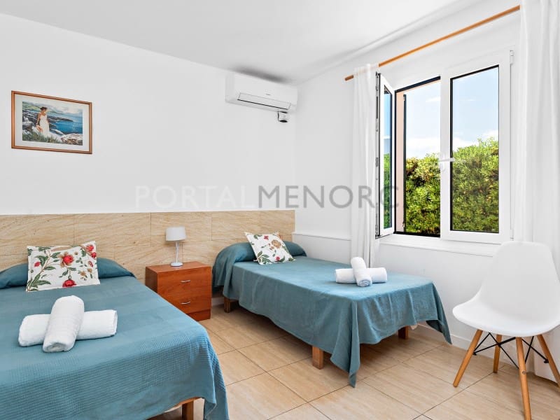 4 bedroom Villa for sale in Cala Blanca with pool - € 1,260,000 (Ref: 9500479)