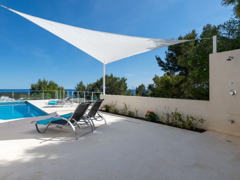 3 sovrum Villa till salu i Sant Tomas med pool garage - 2 700 000 € (Ref: 9500480)