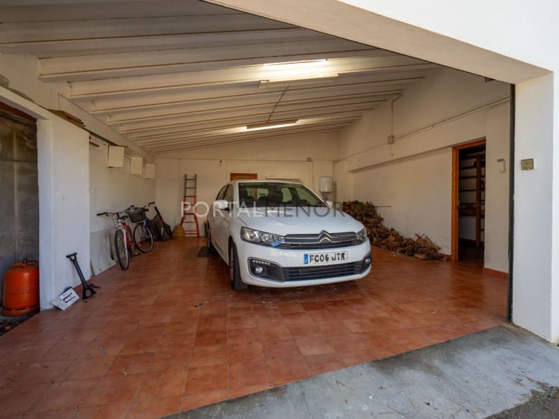 Chalet de 5 habitaciones en Llucmaçanes en venta - 1.150.000 € (Ref: 9500481)