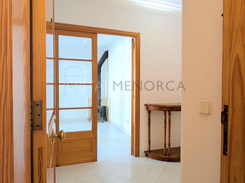 3 bedroom Apartment for sale in Ciutadella de Menorca - € 318,000 (Ref: 9500482)