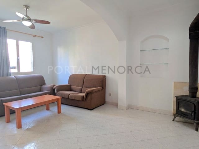 3 bedroom Apartment for sale in Ciutadella, Ciutadella de Menorca - € 318,000 (Ref: 9500482)