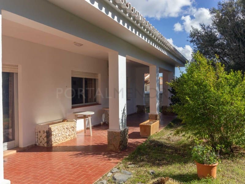 3 bedroom Villa for sale in San Clemente / Sant Climent with garage - € 595,000 (Ref: 9500488)
