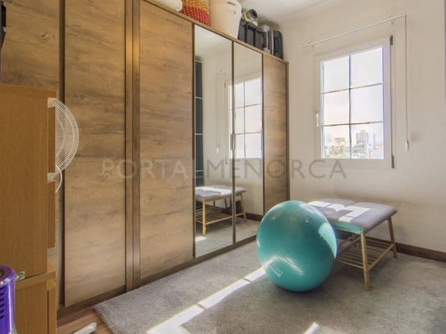 3 soveværelse Lejlighed til salg i Ciutadella de Menorca - € 299.000 (Ref: 9500491)