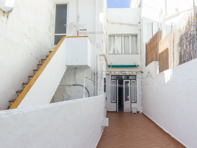 8 chambre Maison de Ville à vendre à Mahon / Mao - 550 000 € (Ref: 9631565)