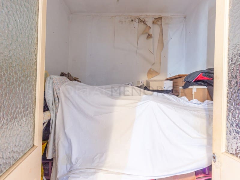 8 makuuhuone Omakotitalo myytävänä paikassa Mahon / Mao - 550 000 € (Ref: 9631566)