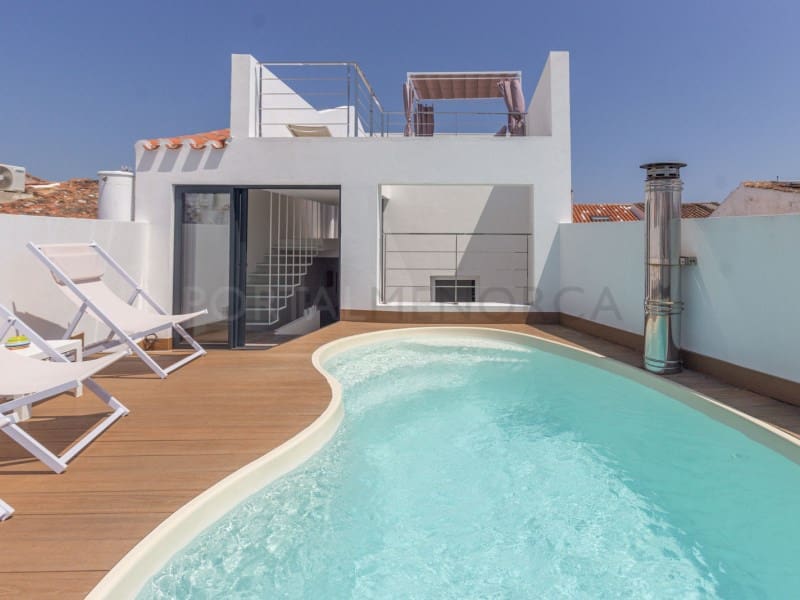 4 makuuhuone Omakotitalo myytävänä paikassa Mahon / Mao - 1 375 000 € (Ref: 9631569)