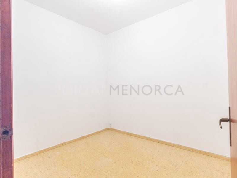 4 makuuhuone Asunto myytävänä paikassa Mahon / Mao - 295 000 € (Ref: 9631576)