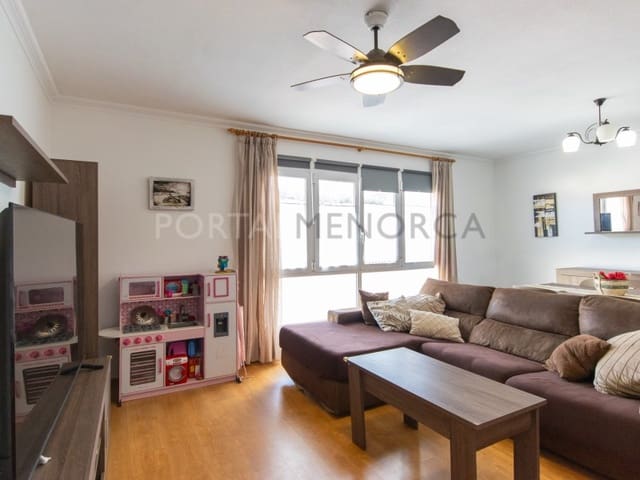 4 Zimmer Wohnung zu verkaufen in Es Mercadal - 320.000 € (Ref: 9631579)