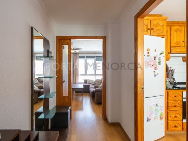 4 slaapkamer Flat te koop in Es Mercadal - € 320.000 (Ref: 9631580)