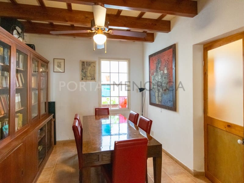 5 quarto Casa em Banda para venda em Es Mercadal - 495 000 € (Ref: 9631581)