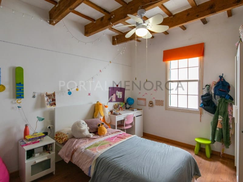 5 quarto Casa em Banda para venda em Es Mercadal - 495 000 € (Ref: 9631581)