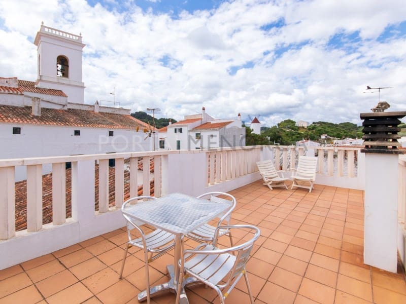5 quarto Casa em Banda para venda em Es Mercadal - 495 000 € (Ref: 9631581)
