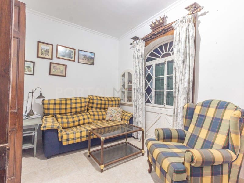 6 chambre Maison de Ville à vendre à Mahon / Mao - 395 000 € (Ref: 9631593)