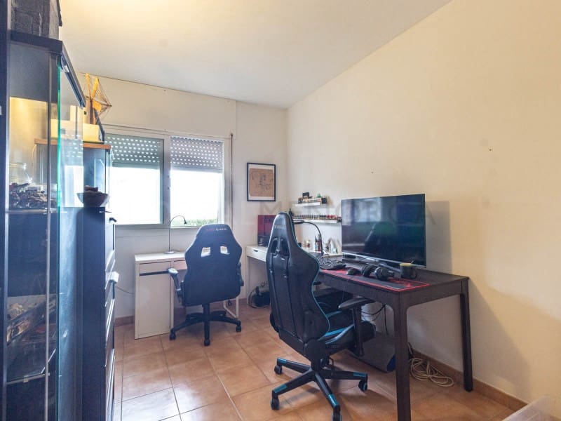 2 Zimmer Apartment zu verkaufen in Coves Noves mit Garage - 360.000 € (Ref: 9631594)