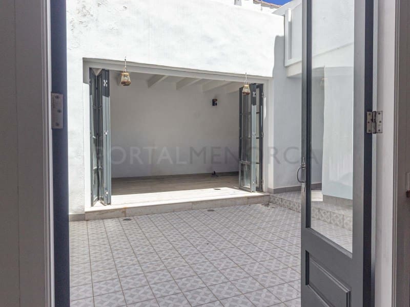 3 soveværelse Lejlighed til salg i Mahon / Mao - € 435.000 (Ref: 9631599)