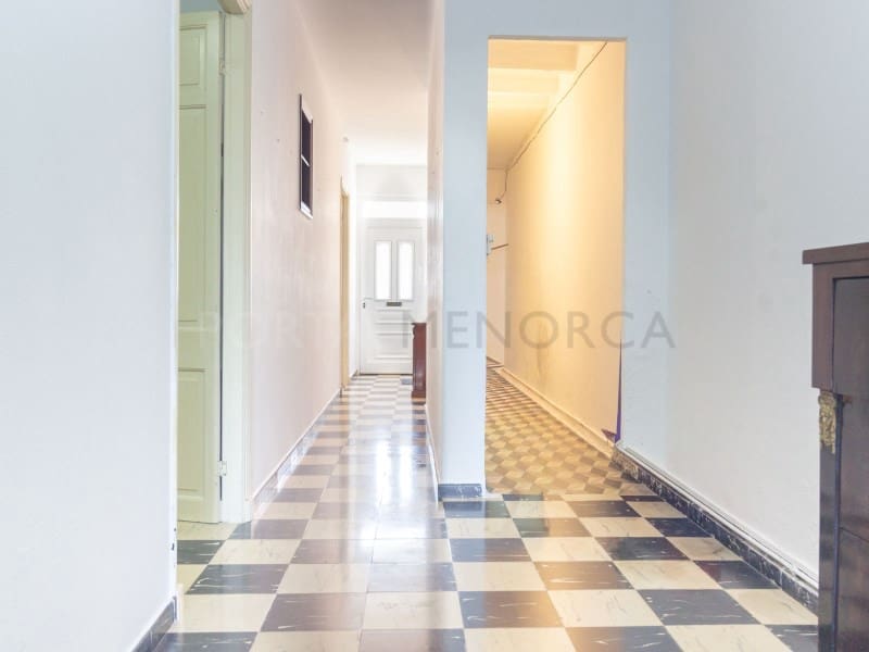 3 makuuhuone Omakotitalo myytävänä paikassa Mahon / Mao - 385 000 € (Ref: 9631600)