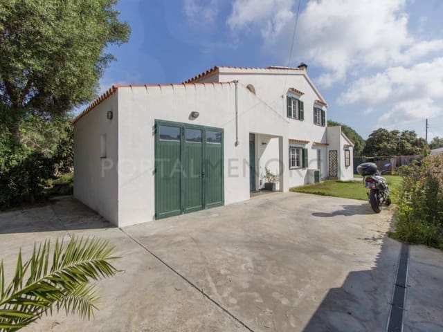 5 sypialnia Willa na sprzedaż w Trebaluger, Es Castell z garażem - 720 000 € (Ref: 9631606)