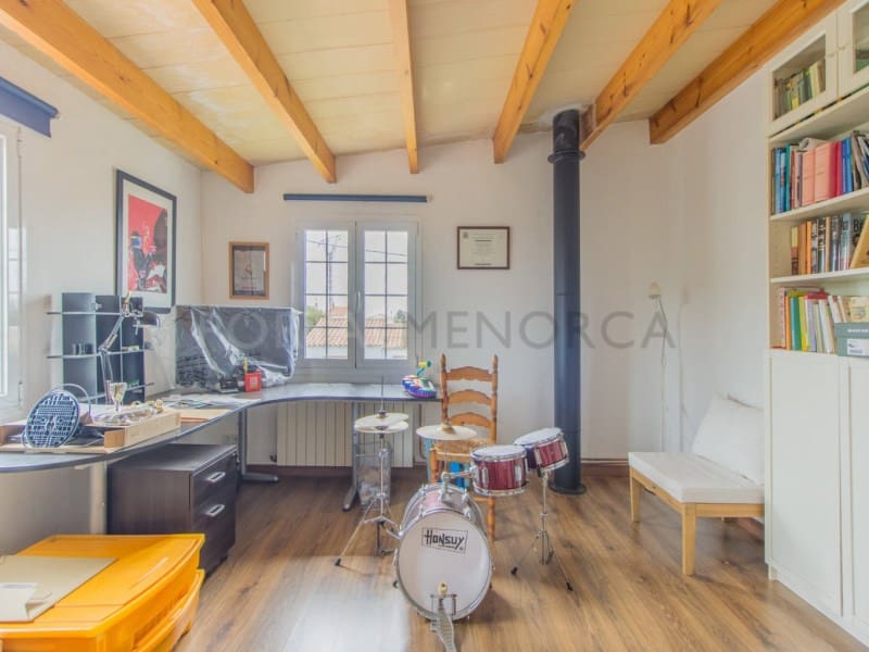 5 bedroom Villa for sale in Trebaluger with garage - € 690,000 (Ref: 9631606)