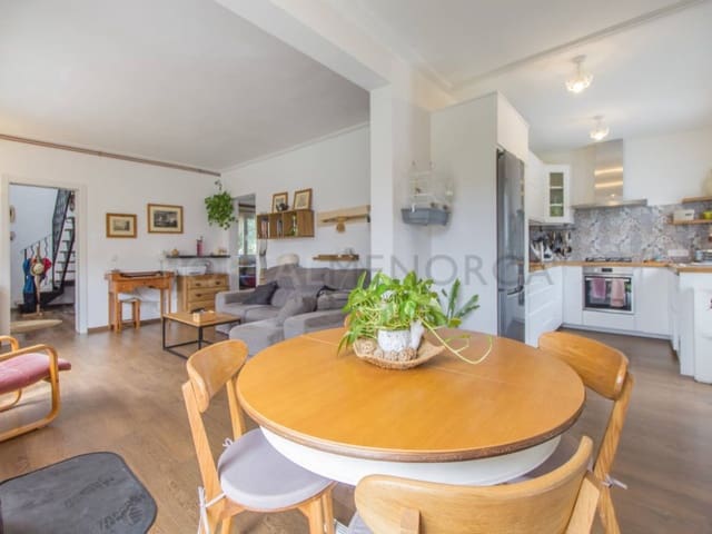 5 quarto Moradia para venda em Trebaluger, Es Castell com garagem - 690 000 € (Ref: 9631606)