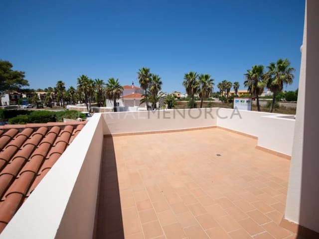 4 sovrum Villa till salu i Cala Blanca, Ciutadella de Menorca med pool garage - 1 330 000 € (Ref: 9631608)