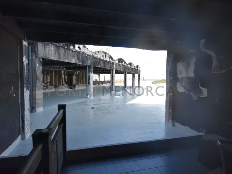 Kaupallinen myytävänä paikassa Alayor / Alaior - 490 000 € (Ref: 9631610)