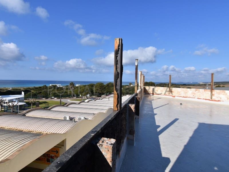 Kaupallinen myytävänä paikassa Alayor / Alaior - 490 000 € (Ref: 9631610)