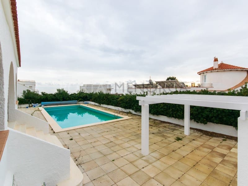 5 soverom Villa til salgs i S'Algar med svømmebasseng garasje - € 875 000 (Ref: 9631617)