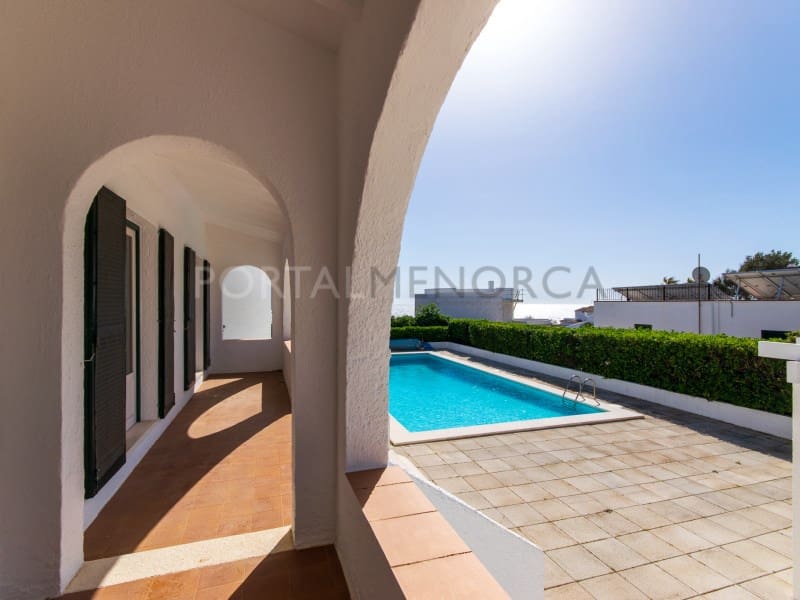 5 sypialnia Willa na sprzedaż w S'Algar z basenem garażem - 830 000 € (Ref: 9631617)