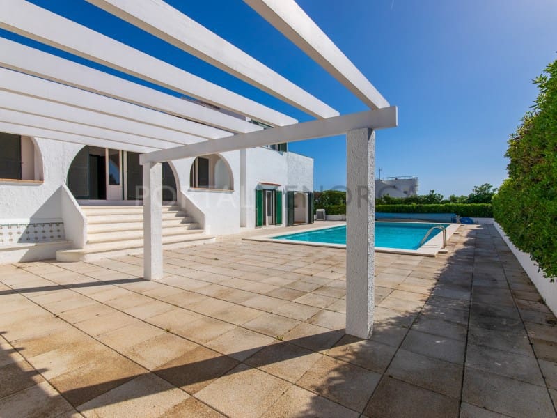 5 sypialnia Willa na sprzedaż w S'Algar z basenem garażem - 830 000 € (Ref: 9631617)