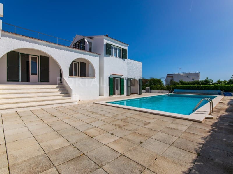 5 sypialnia Willa na sprzedaż w S'Algar z basenem garażem - 830 000 € (Ref: 9631617)
