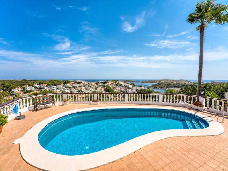 3 slaapkamer Villa te koop in Es Mercadal met zwembad garage - € 890.000 (Ref: 9631619)