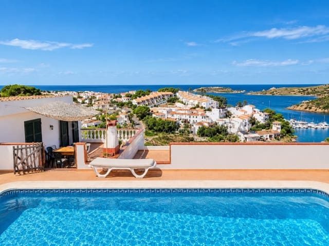 4 Zimmer Villa zu verkaufen in Port d'Addaia, Es Mercadal mit Pool Garage - 895.000 € (Ref: 9631628)
