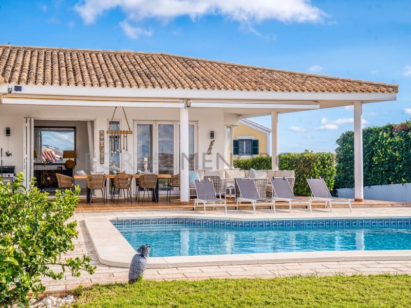 4 sovrum Villa till salu i Cala Llonga - 1 400 000 € (Ref: 9631629)