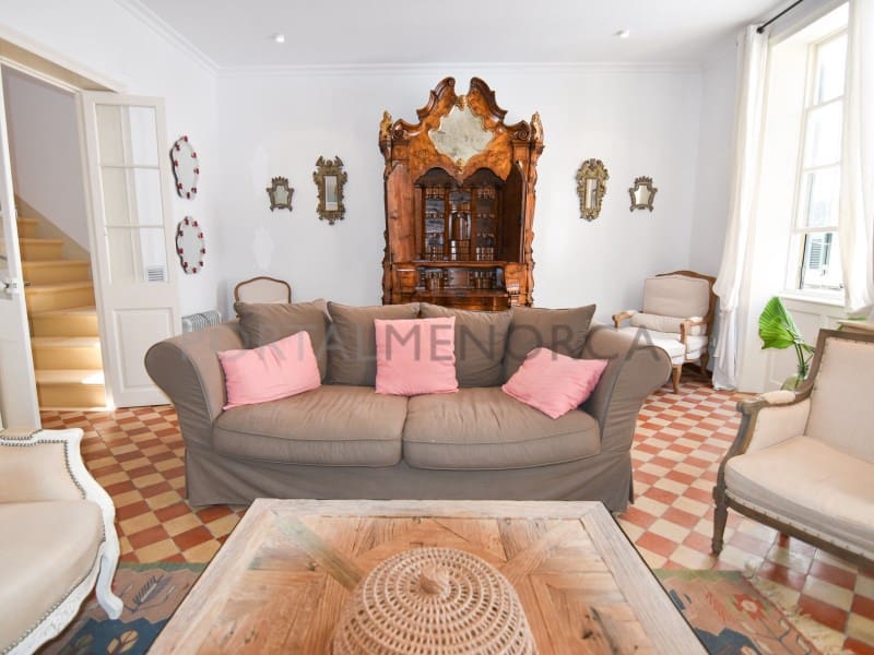 5 makuuhuone Omakotitalo myytävänä paikassa Mahon / Mao - 895 000 € (Ref: 9631630)