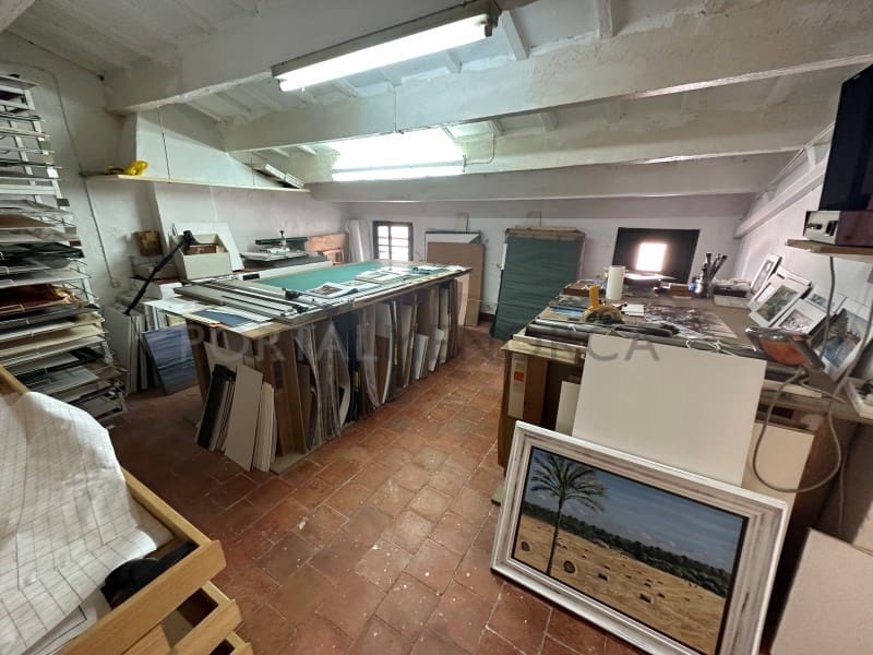 12 makuuhuone Omakotitalo myytävänä paikassa Mahon / Mao - 1 200 000 € (Ref: 9631631)