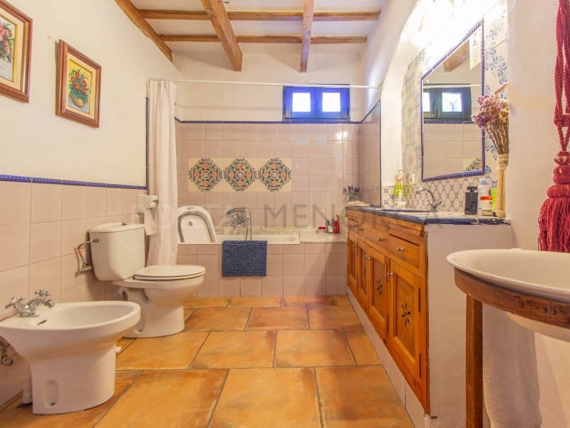 4 slaapkamer Finca/Landhuis te koop in Biniali met zwembad - € 1.050.000 (Ref: 9631642)