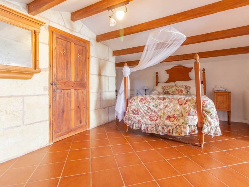 4 slaapkamer Finca/Landhuis te koop in Biniali met zwembad - € 1.050.000 (Ref: 9631642)