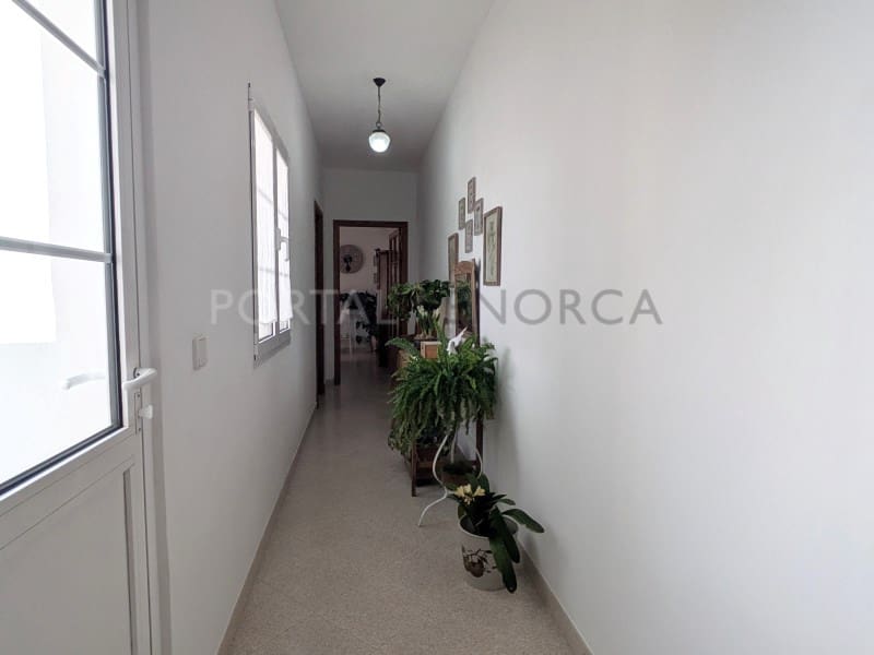 3 bedroom Apartment for sale in Ciutadella de Menorca - € 408,000 (Ref: 9631643)