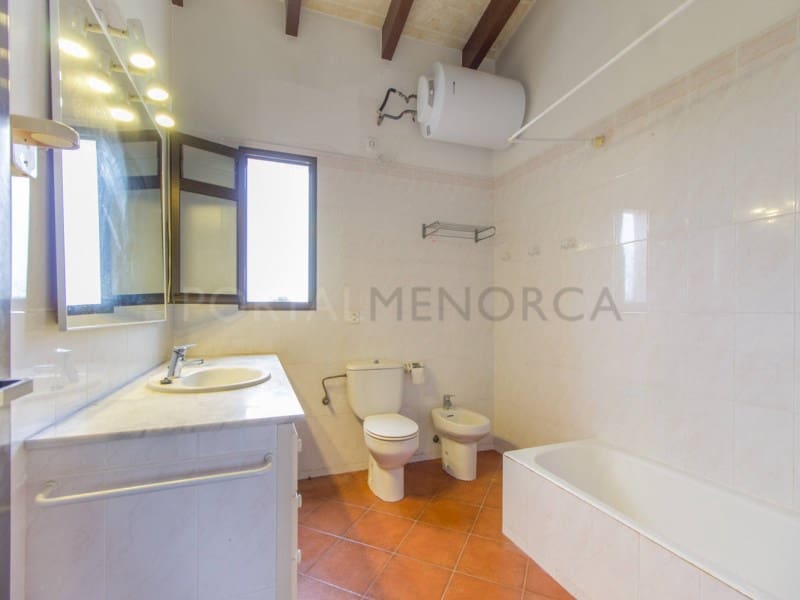 3 sovrum Finca/Hus på landet till salu i Ciutadella de Menorca med garage - 900 000 € (Ref: 9631644)