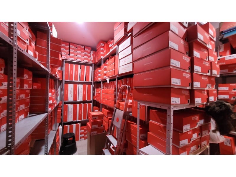 Kaupallinen myytävänä paikassa Mahon / Mao - 545 000 € (Ref: 9631646)