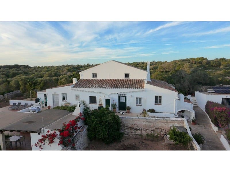 4 quarto Quinta/Casa Rural para venda em San Luis / Sant Lluis - 1 360 000 € (Ref: 9631668)