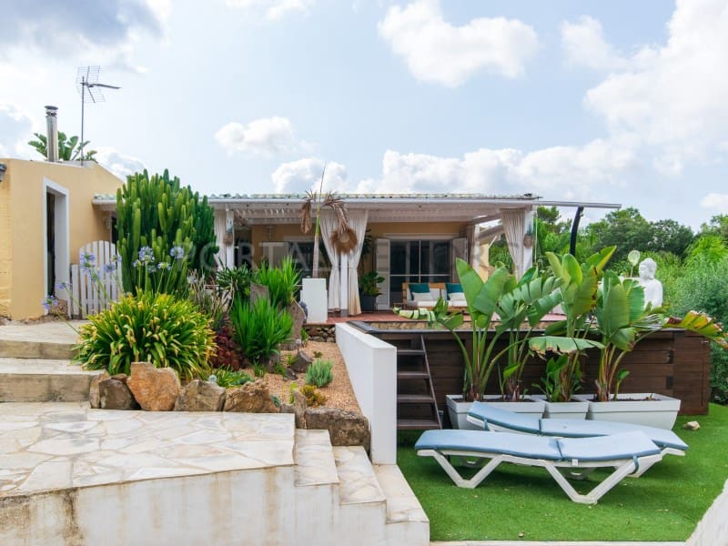 6 slaapkamer Finca/Landhuis te koop in Es Mercadal met zwembad garage - € 1.700.000 (Ref: 9631675)