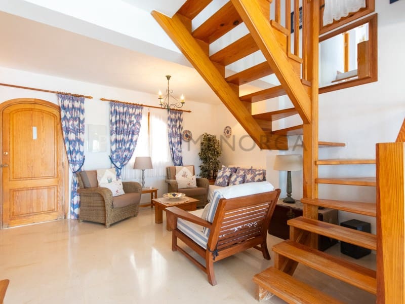 5 Zimmer Villa zu verkaufen in Es Mercadal mit Pool - 850.000 € (Ref: 9631677)